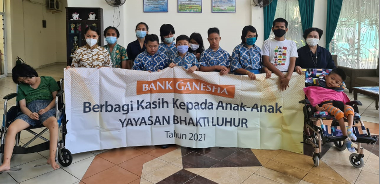 Bank Ganesha Berbagi Kasih Kepada Anak-Anak Yayasan Bhakti Luhur