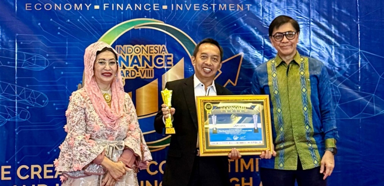 Bank Ganesha mendapatkan The Best Indonesia Finance Award 